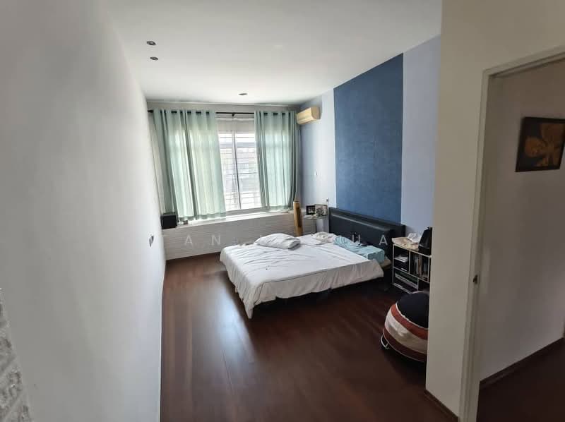 2-storey Terraced House for Sale in Stutong (Kuching) - Tan Li Hua - Bedroom - PropertyGuru.com.my