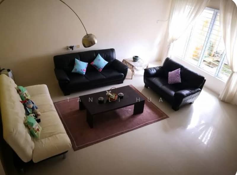 2-storey Terraced House for Sale in Stutong (Kuching) - Tan Li Hua - Living Room - PropertyGuru.com.my