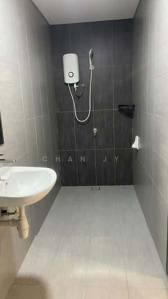 Service Residence for Rent at The New Duo @ Edumetro - Chan JY - Bathroom - PropertyGuru.com.my