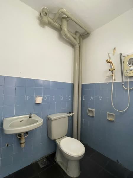 Kondominium untuk Dijual di Miharja Condominium - Phoebe Lam - Bathroom - PropertyGuru.com.my