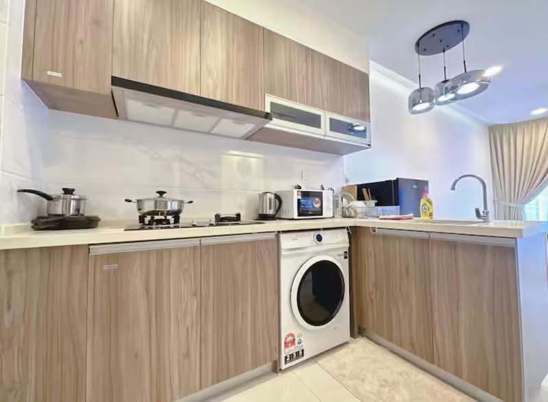 Kediaman Servis untuk Dijual di Country Garden Central Park - Healer Lau - PropertyGuru.com.my