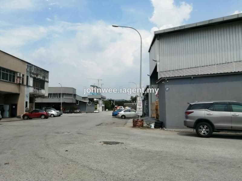 Factory for Rent in Taman Perindustrian Puchong Utama (Puchong) - John Wee - Exterior - PropertyGuru.com.my