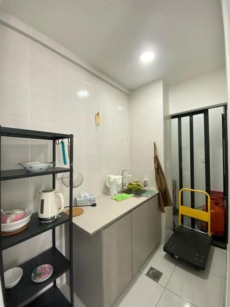 Service Residence for Sale at M Suite @ Desa Park North - Charmaine Tan - Kitchen - PropertyGuru.com.my