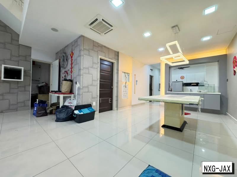 2-storey Terraced House for Sale in Setia Damai (Setia Alam) - Daniel Kok - Living Room - PropertyGuru.com.my