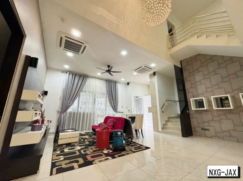 2-storey Terraced House for Sale in Setia Damai (Setia Alam) - Daniel Kok - Living Room - PropertyGuru.com.my
