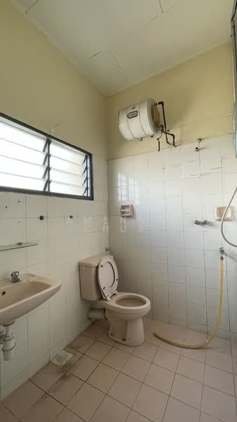 2-storey Terraced House for Rent in Kampung Batu Belah (Klang) - Amenny Chua - Bathroom - PropertyGuru.com.my