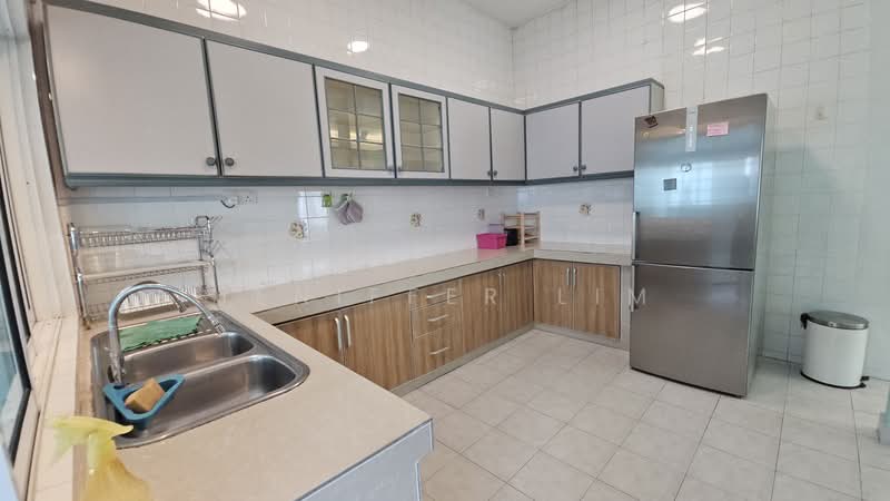 2-storey Terraced House for Rent in SS 21, Damansara Utama (Petaling Jaya) - Jeniffer Lim - Kitchen - PropertyGuru.com.my