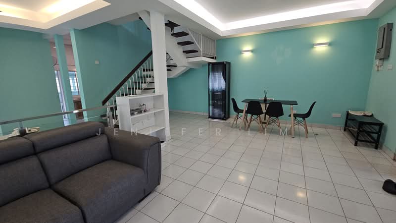 2-storey Terraced House for Rent in SS 21, Damansara Utama (Petaling Jaya) - Jeniffer Lim - Living Room - PropertyGuru.com.my