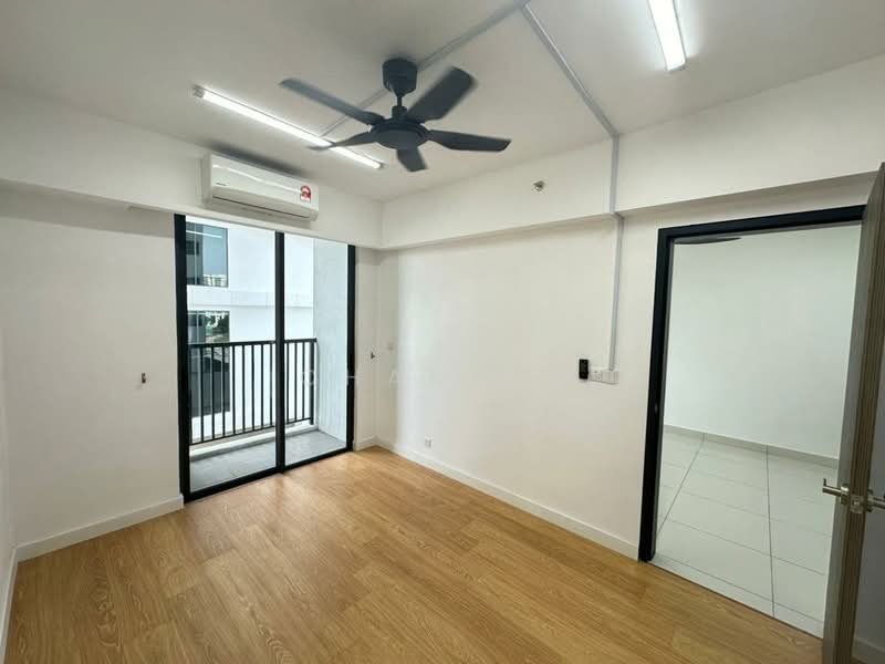Servis Apartment untuk Disewa di The New Duo @ Edumetro - Chan JY - Balcony - PropertyGuru.com.my