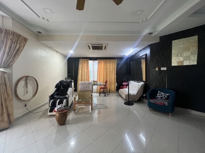 Rumah Berkembar untuk Dijual di Taman Bukit Segar (Cheras) - Lewis Tam - Living Room - PropertyGuru.com.my