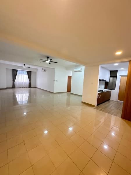 Kondominium untuk Disewa di Aloha Tower Condominium - Elayne Low - Living Room - PropertyGuru.com.my