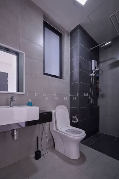 Service Residence for Sale at Urban Suites - Teoh Kim Leong - Bathroom - PropertyGuru.com.my