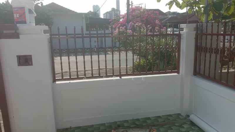 Rumah Teres 1 Tingkat untuk Dijual di Batu Lancang (Jelutong) - A Ee Ee - Exterior - PropertyGuru.com.my