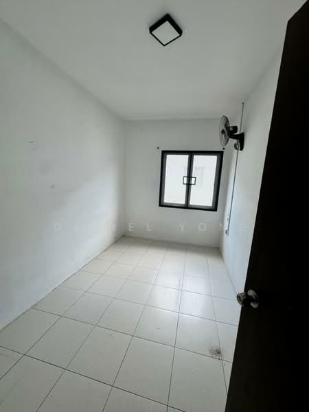 2.5-storey Terraced House for Sale in Taman Scientex Pasir Gudang (Pasir Gudang) - Daniel Yong - Interior - PropertyGuru.com.my