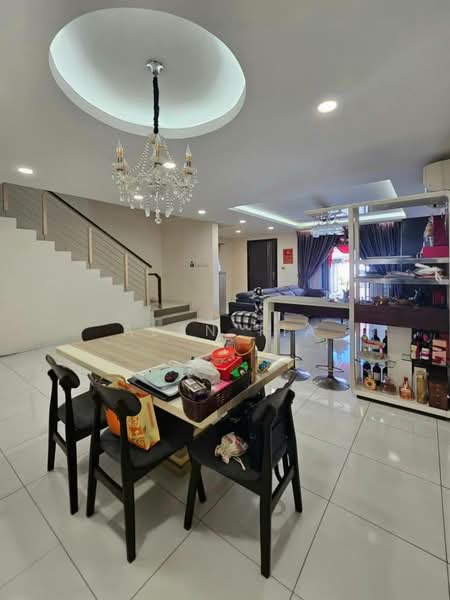 2-storey Terraced House for Sale in Bandar Dato Onn (Tebrau) - Alan Tia - Dining Room - PropertyGuru.com.my