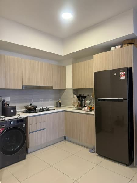Servis Apartment untuk Dijual di Gravit8, Klang - Loga Raju - Kitchen - PropertyGuru.com.my