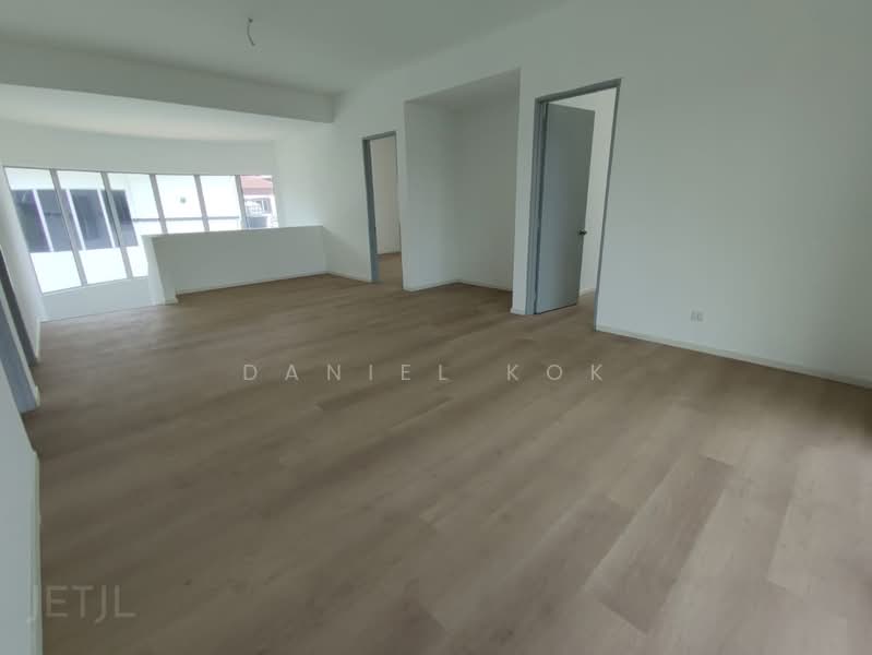 Bungalow for Sale in Taman Sejahtera (Klang) - Daniel Kok - Living Room - PropertyGuru.com.my