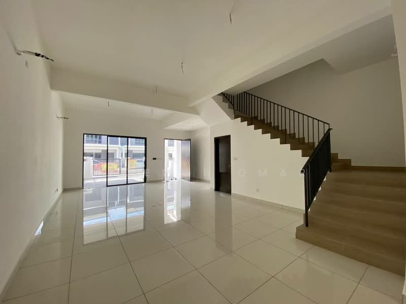 2-storey Terraced House for Sale in Alam Impian (Shah Alam) - Hazeman Omar - Living Room - PropertyGuru.com.my