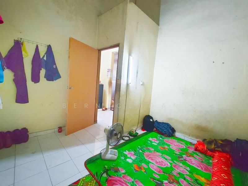 1-storey Terraced House for Sale in Taman Megah Ria (Masai) - Bernice Gan - Bedroom - PropertyGuru.com.my