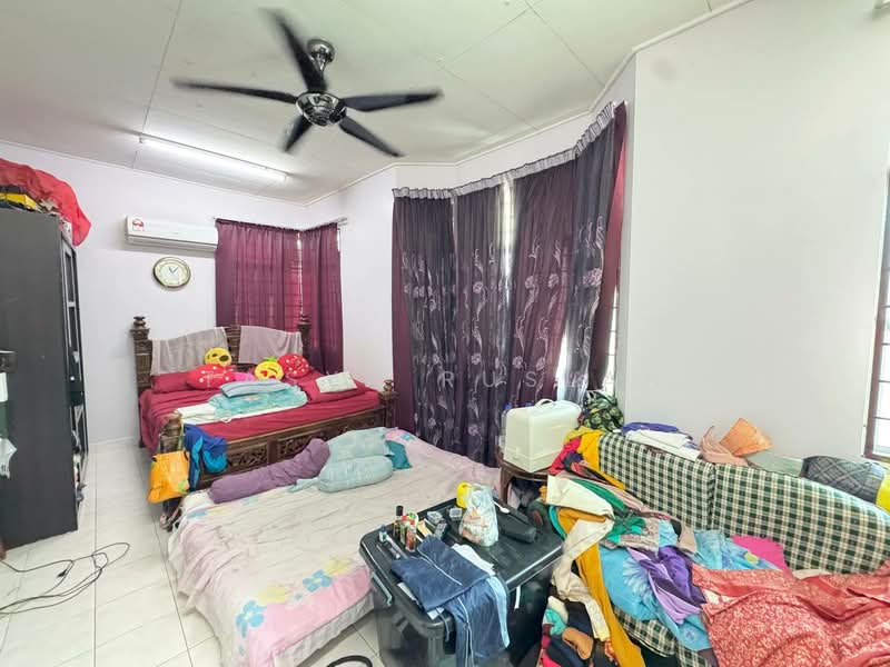 Cluster House for Sale in Alam Suria (Puncak Alam) - Tasya Ruslan - Bedroom - PropertyGuru.com.my