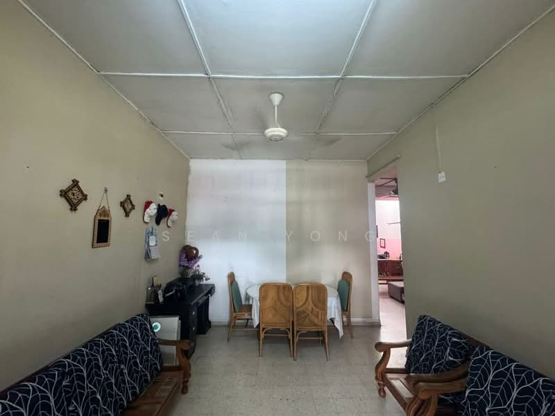 Rumah Teres 1 Tingkat untuk Dijual di Taman Ehsan (Kepong) - Sean Yong - Living Room - PropertyGuru.com.my
