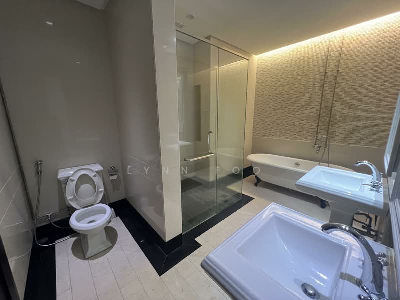 Kondominium untuk Disewa di Quayside Seafront Resort Condominiums - Lynn Foo - Bathroom - PropertyGuru.com.my