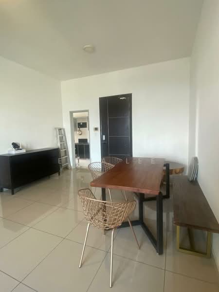 Service Residence for Rent at D'Summit Residences - Emma Lee - Dining Room - PropertyGuru.com.my