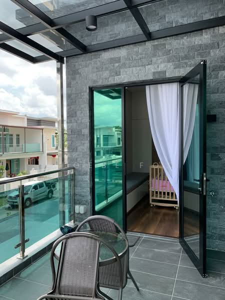 Cluster House for Sale in Nusa Duta (Iskandar Puteri (Nusajaya)) - Phoebe Foo - Balcony - PropertyGuru.com.my