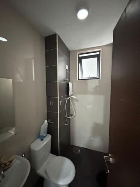 Kondominium untuk Dijual di Botanika - HT Ku - Bathroom - PropertyGuru.com.my