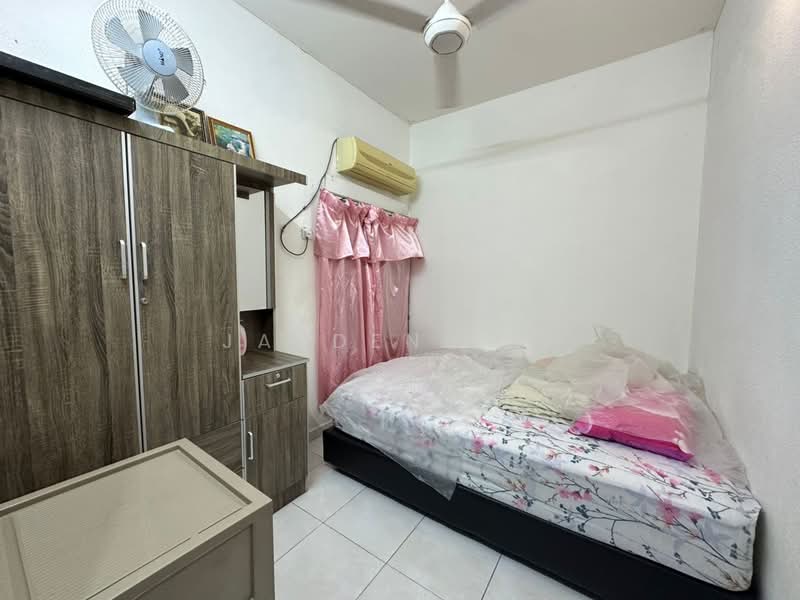 1.5-storey Terraced House for Sale in Parit Buntar (Perak) - Jayden Kee - PropertyGuru.com.my