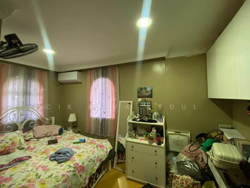 2-storey Terraced House for Sale in Bangi (Selangor) - Cik Maya Abdul - Bedroom - PropertyGuru.com.my