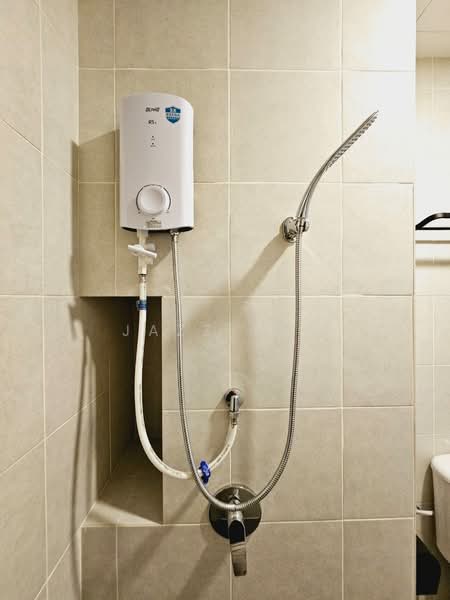 Service Residence for Rent at MKH Boulevard II - Jazz Yap - Bathroom - PropertyGuru.com.my