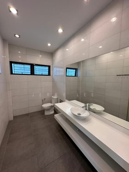 Rumah Banglo untuk Disewa di Ampang Jaya (Ampang) - Jerry Lee - Bathroom - PropertyGuru.com.my