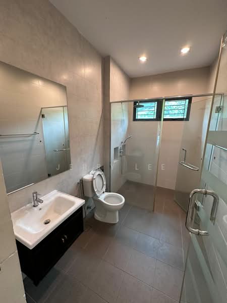 Rumah Banglo untuk Disewa di Ampang Jaya (Ampang) - Jerry Lee - Bathroom - PropertyGuru.com.my