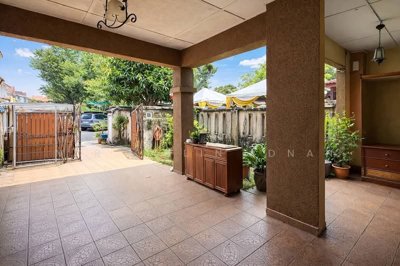 Terraced House for Sale in Taman Bukit Subang (Shah Alam) - Nor Azdlin Adnan - Exterior - PropertyGuru.com.my