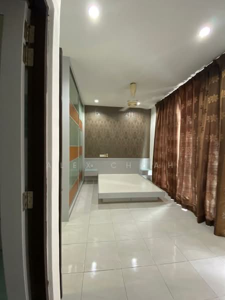 Rumah Bandar untuk Dijual di Kampung Sungai Nibong (Bayan Lepas) - Alex Cheah - Bedroom - PropertyGuru.com.my
