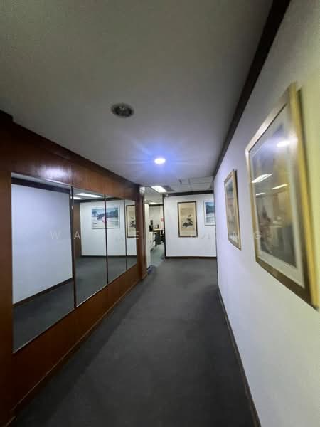 Kedai untuk Dijual di Seri Kembangan (Selangor) - Wayne Chong - Corridor - PropertyGuru.com.my