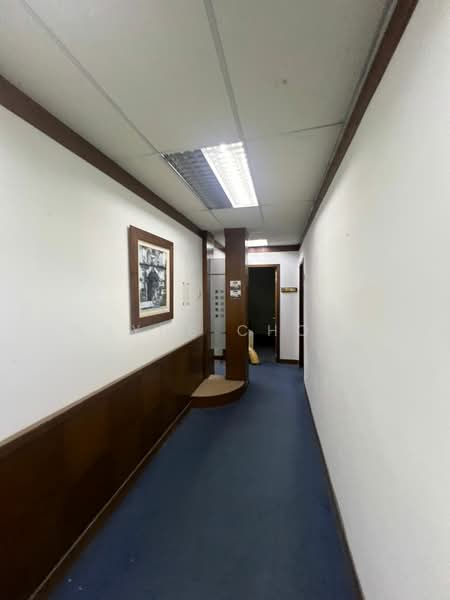 Kedai untuk Dijual di Seri Kembangan (Selangor) - Wayne Chong - Corridor - PropertyGuru.com.my