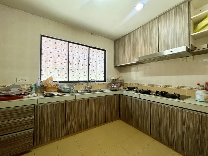 Rumah Teres 2 Tingkat untuk Dijual di Bandar Tun Hussein Onn (Cheras) - Lewis Tam - Kitchen - PropertyGuru.com.my