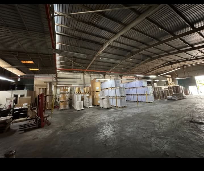 Factory for Rent in Kawasan Perindustrian Mount Austin (Tebrau) - Myra loh - Interior - PropertyGuru.com.my