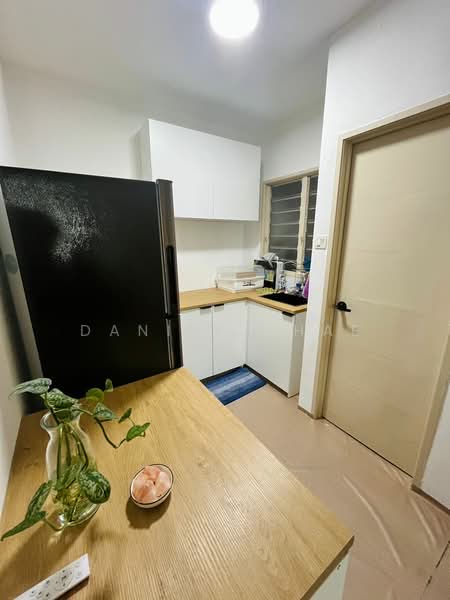 Apartment for Rent at Taman Kheng Tian - Daniel Chae - Kitchen - PropertyGuru.com.my