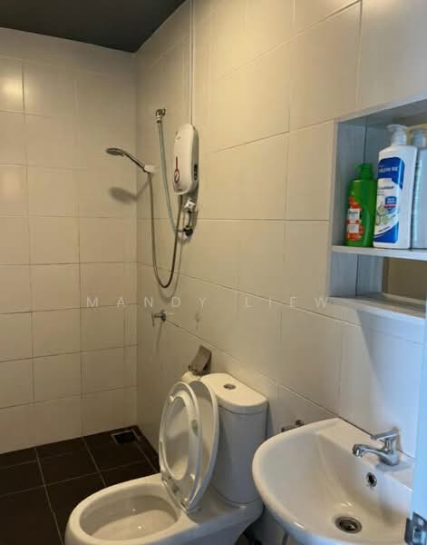 Servis Apartment untuk Dijual di M Suite @ Desa Park North - Mandy Liew - Bathroom - PropertyGuru.com.my