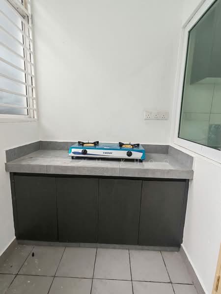 Kondominium untuk Disewa di The Holmes 1 - Ze Yu Khoo - Kitchen - PropertyGuru.com.my