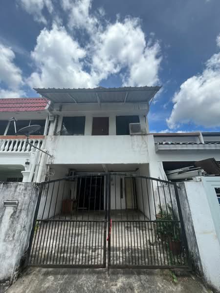 2-storey Terraced House for Sale in Taman Selayang Utama (Selayang) - MY Loh - Exterior - PropertyGuru.com.my