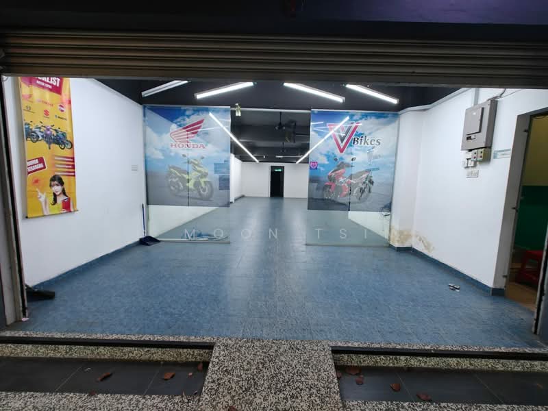 Shop for Rent in Taman Kencana (Ampang) - Ng Moon Tsing - Entrance - PropertyGuru.com.my