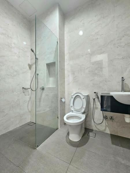 Rumah Kluster untuk Disewa di Taman Ekoflora (Johor Bahru) - SY Ngo - Bathroom - PropertyGuru.com.my