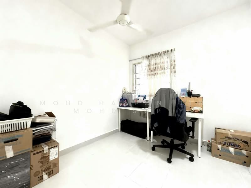 Apartment for Sale at Seri Intan Apartment - Mohd Hazlan bin Mohd Sopi - Study - PropertyGuru.com.my