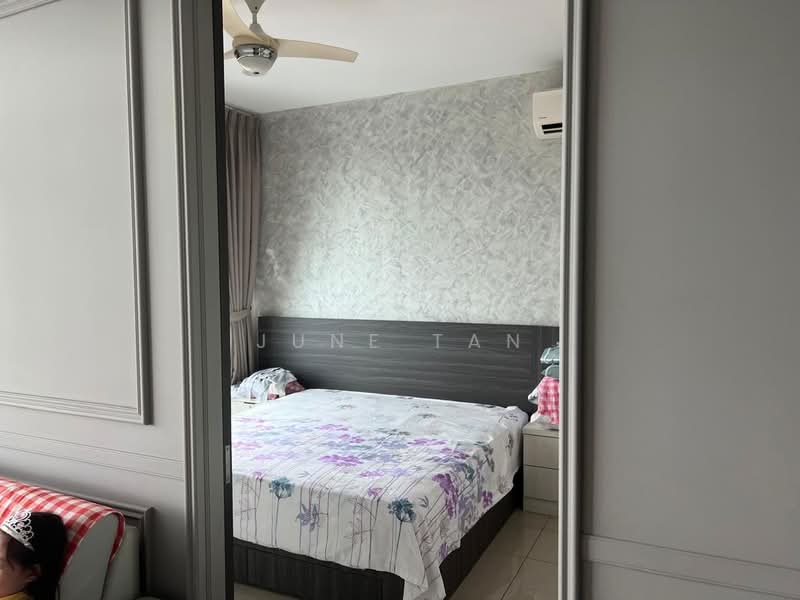 Servis Apartment untuk Dijual di Molek Regency - June Tan - PropertyGuru.com.my