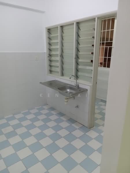 Pangsapuri untuk Dijual di Seri Puri - Ken Lai - Kitchen - PropertyGuru.com.my
