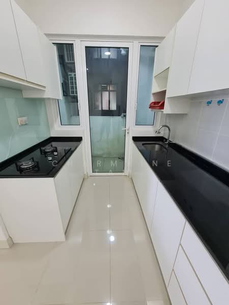 Condominium for Sale at Scenaria @ North Kiara Hills - Charmaine Tan - Kitchen - PropertyGuru.com.my